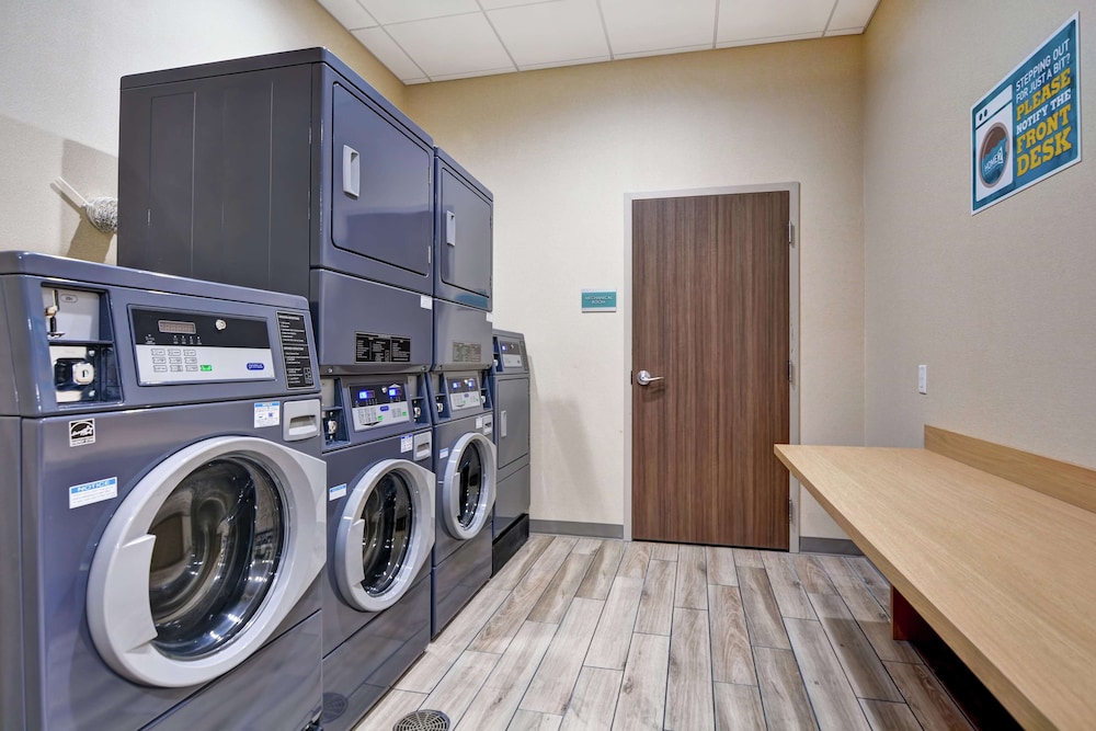 Home2 Suites by Hilton Bedford DFW West 36/48