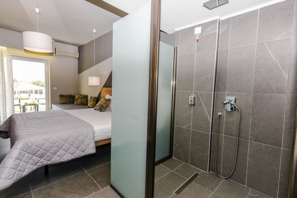 Exotica Hotel and Spa by Zante Plaza 44/45