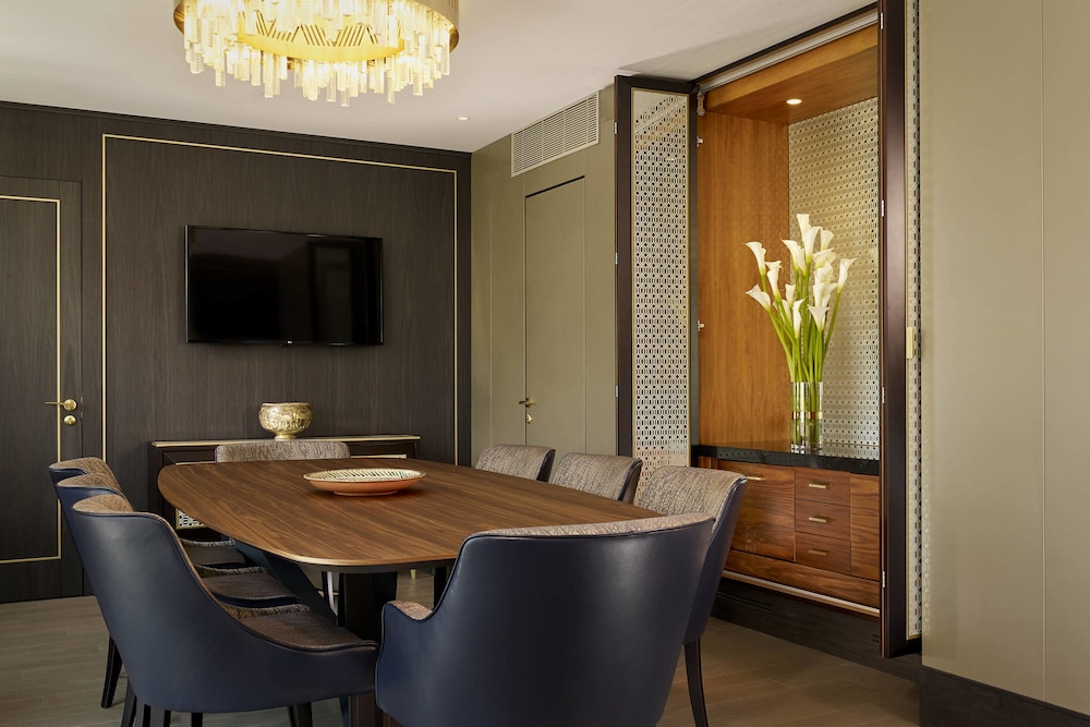 The Alexander A Luxury Collection Hotel Yerevan 69/76