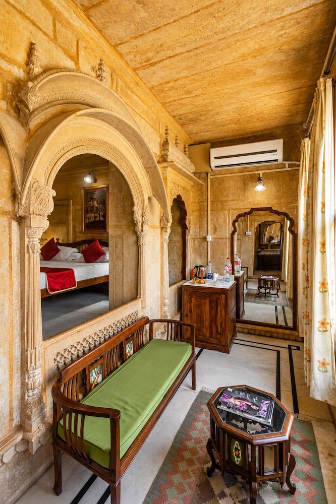 WelcomHeritage MANDIR PALACE 15/63