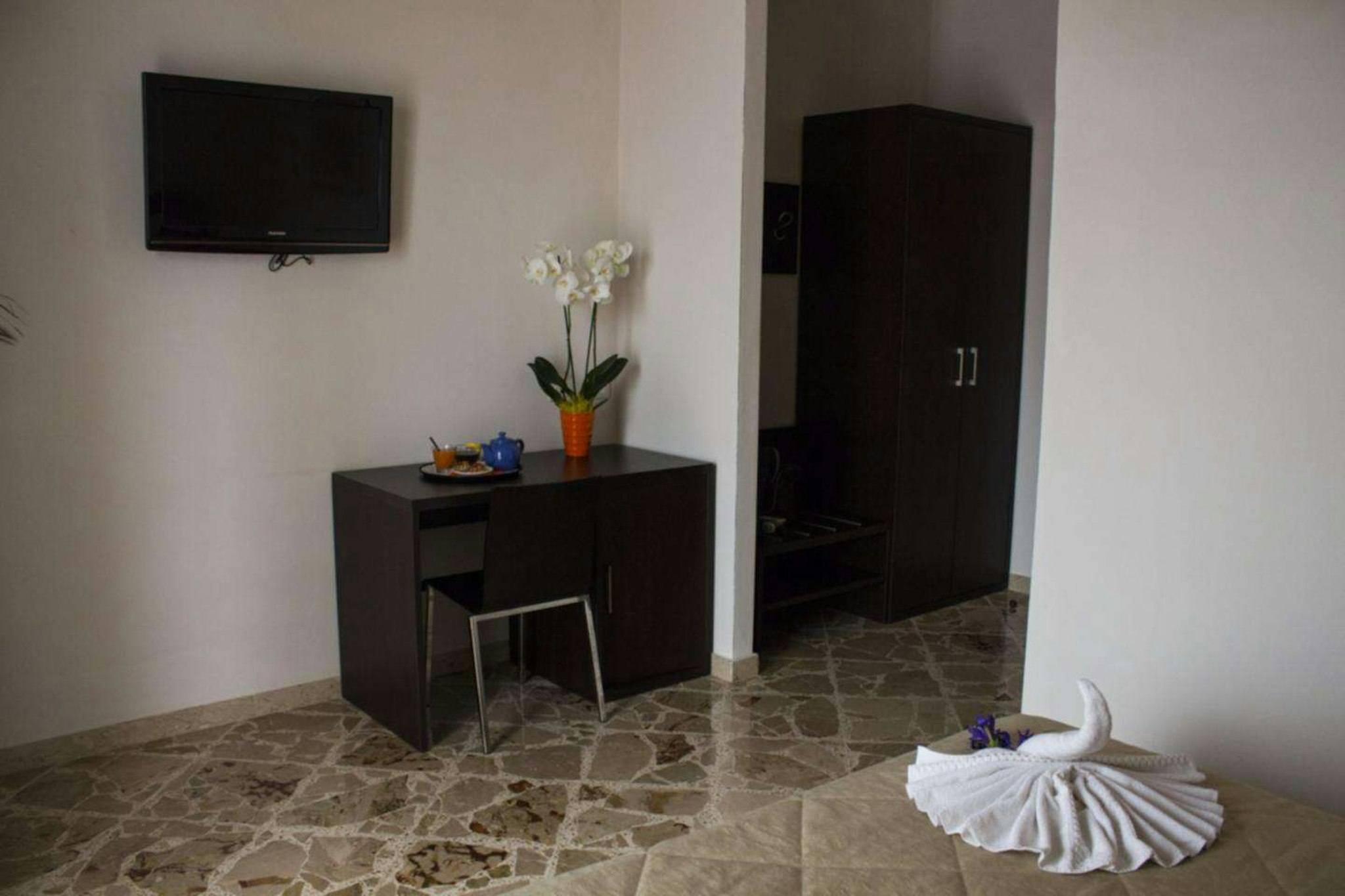 Divino Hotel 2/11
