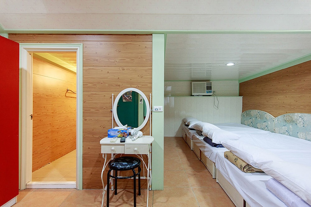 Kenting Dajianshan Wilderness Bungalow 30/32