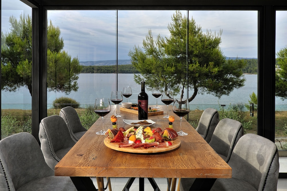 Hotel Antica 32/50