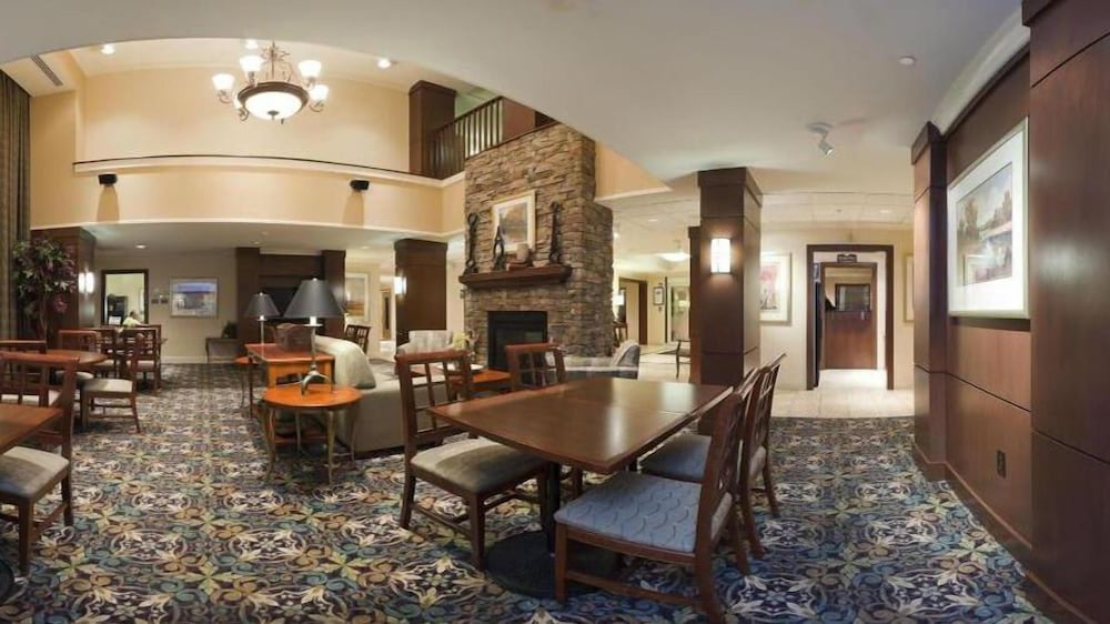 Staybridge Suites Indianapolis Downtown Convention Center 42/49
