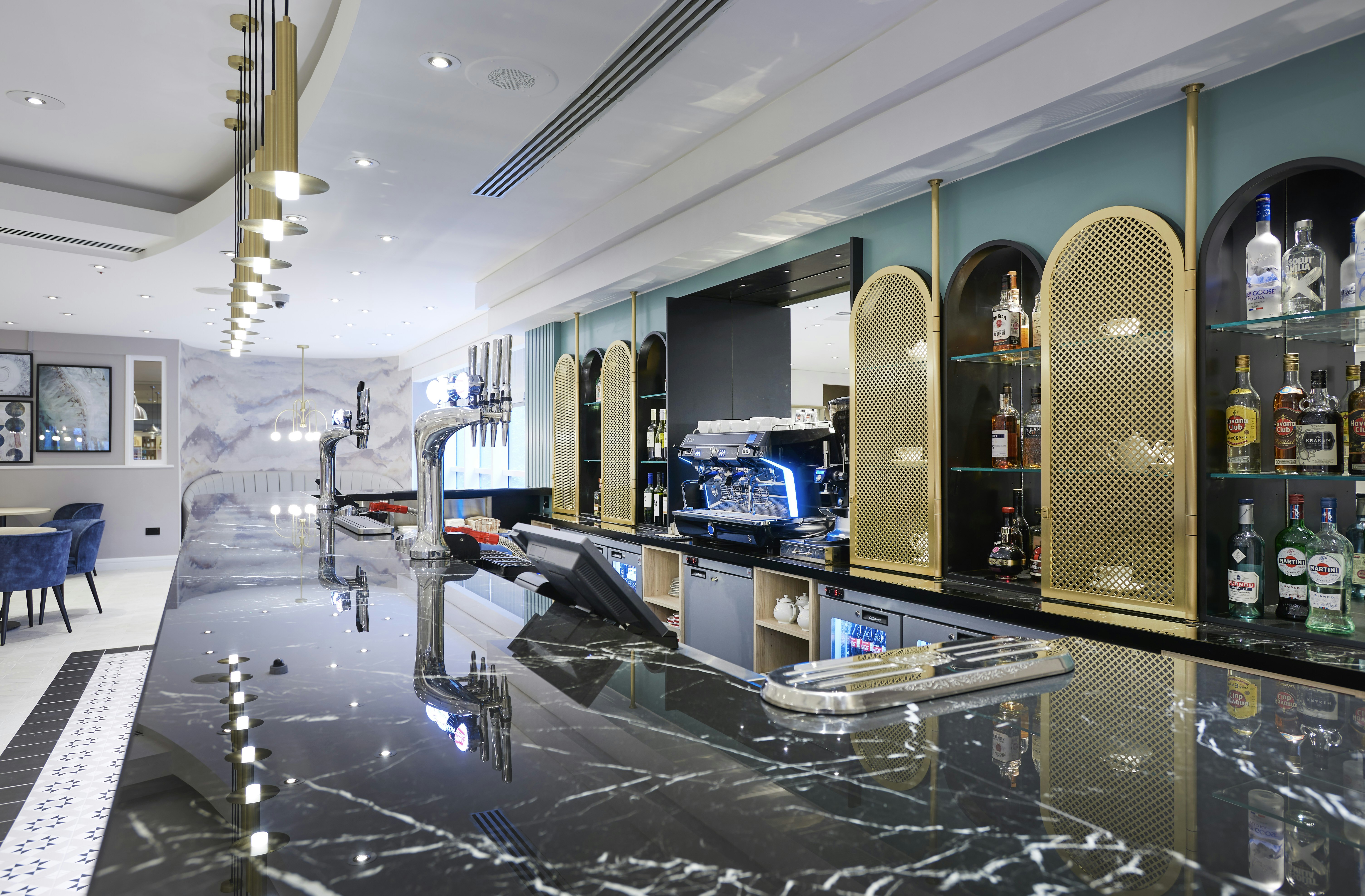 Hilton London Croydon 26/65