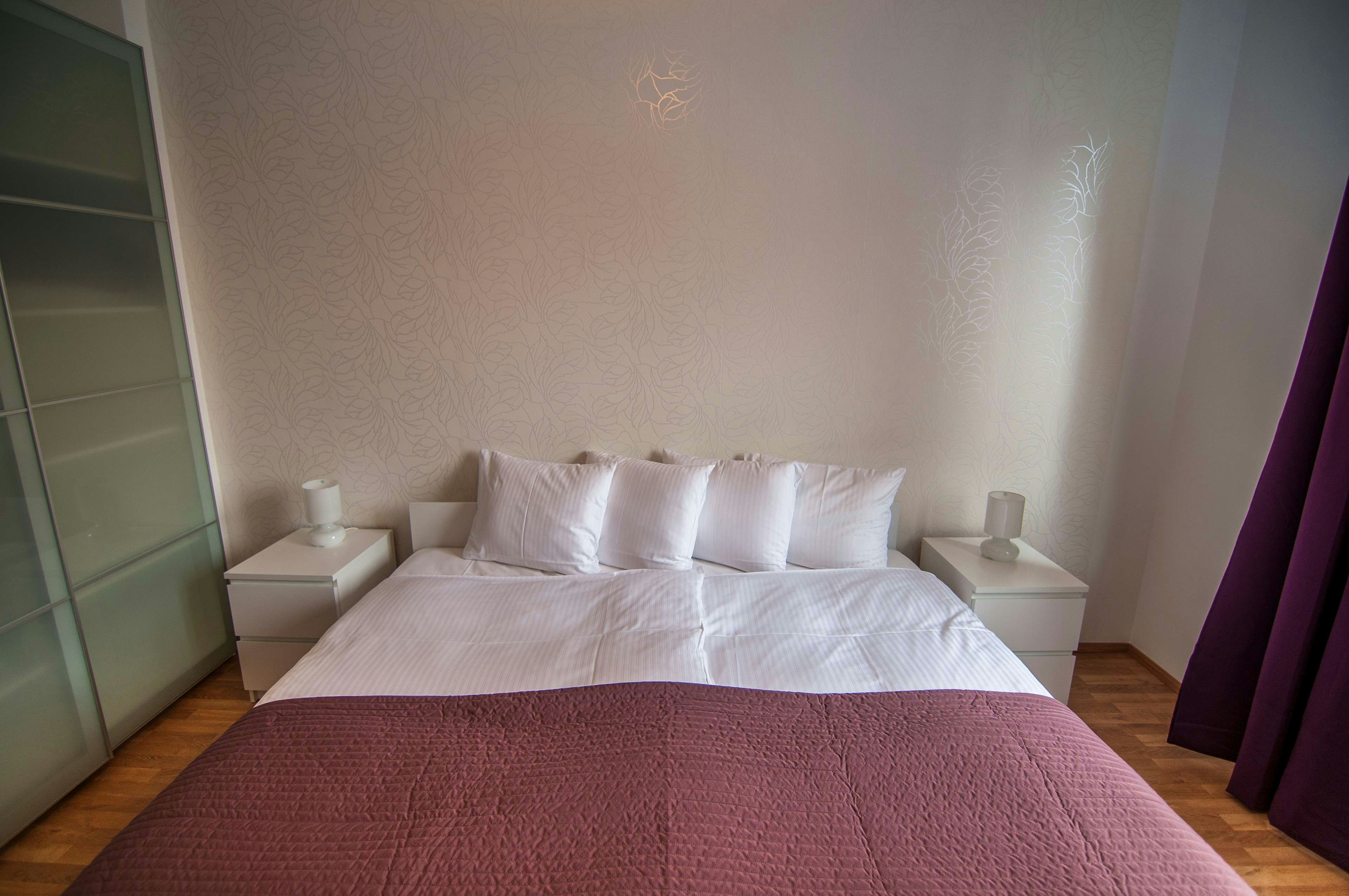 CORVIN CENTER SUITES 34/87