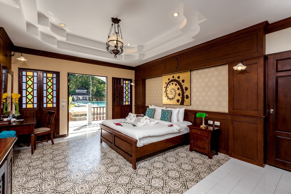 Racha Island Resort (ex Rayaburi Resort) 7/50