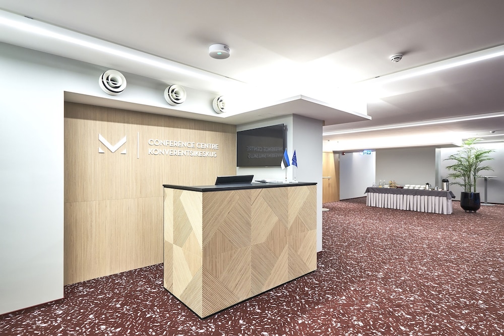 Metropol Hotel 8/59