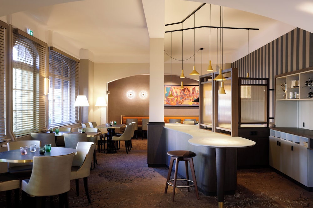Hotel Beausejour 53/68