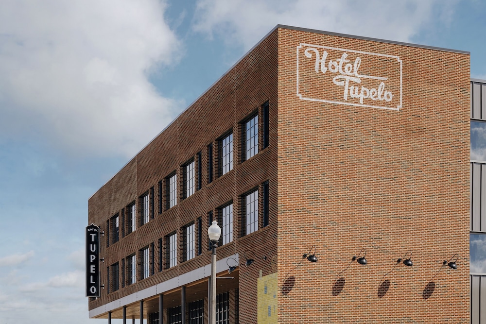 Hotel Tupelo, a Wyndham Hotel 4/56