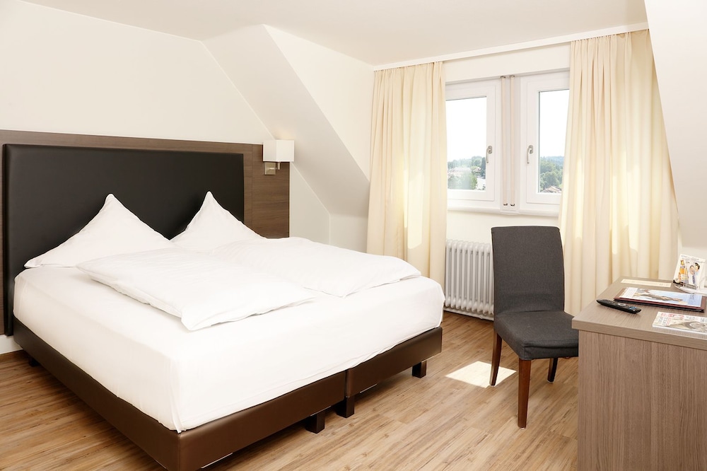 Zum Goldenen Ochsen 10/50