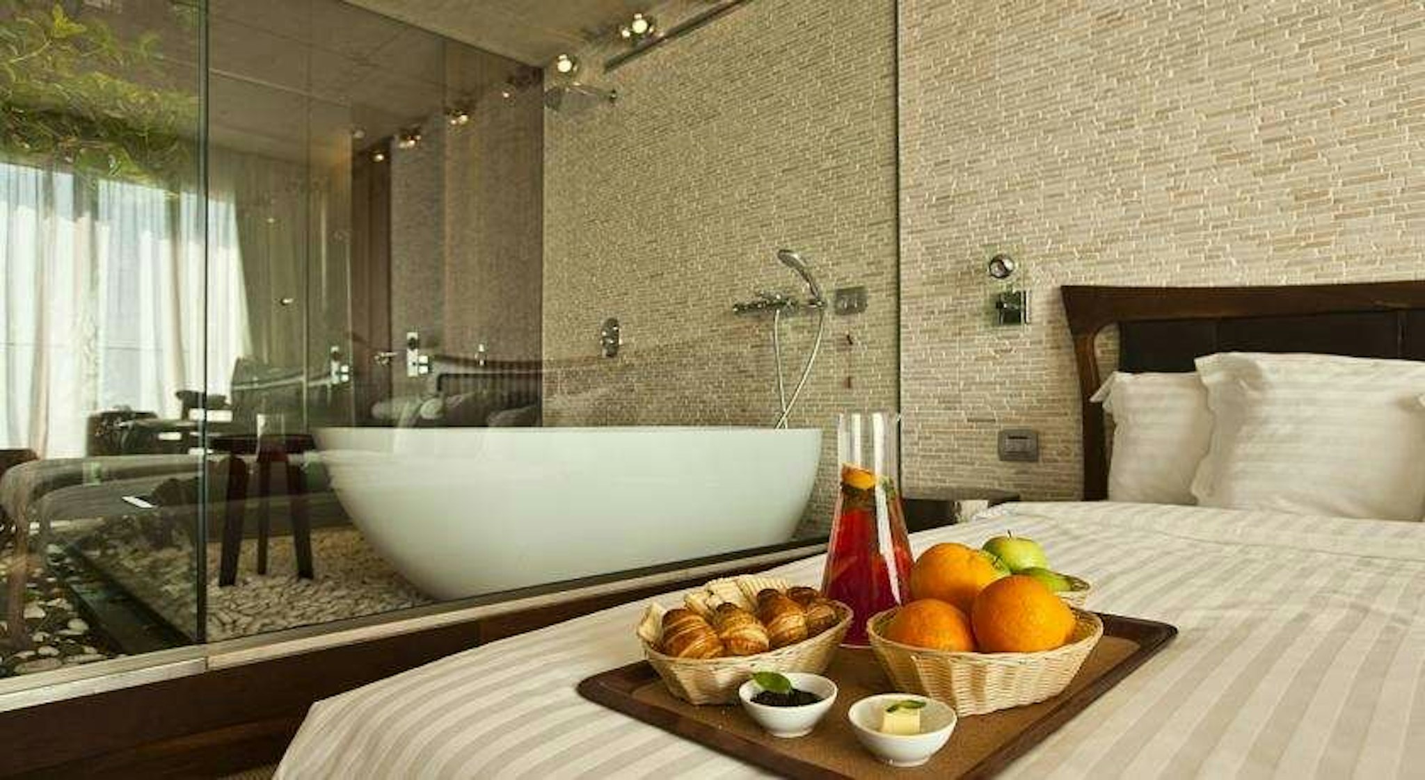 Hotel Graphite Gallery 32/44