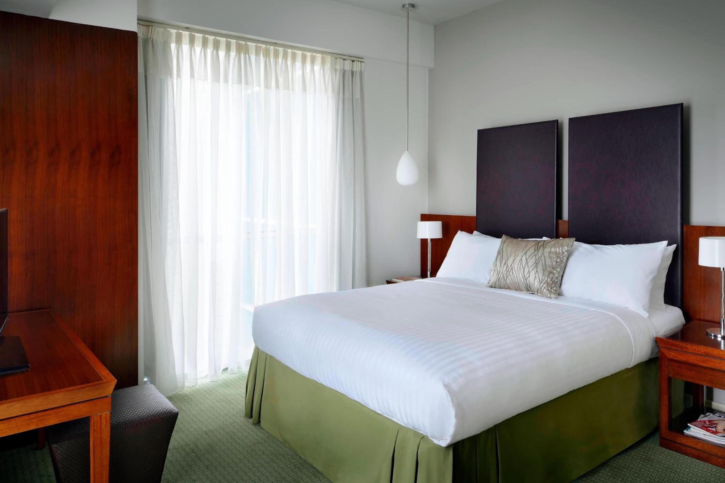 1 Bedroom, Executive, Apartment