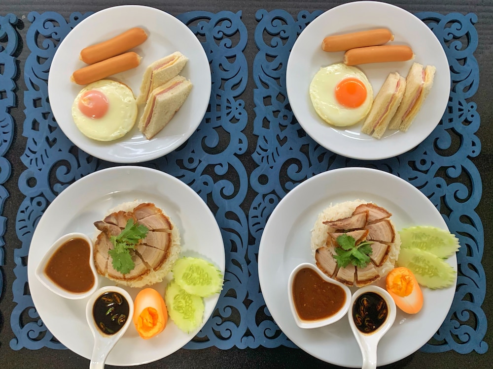 Peak Boutique City Hotel 34/62