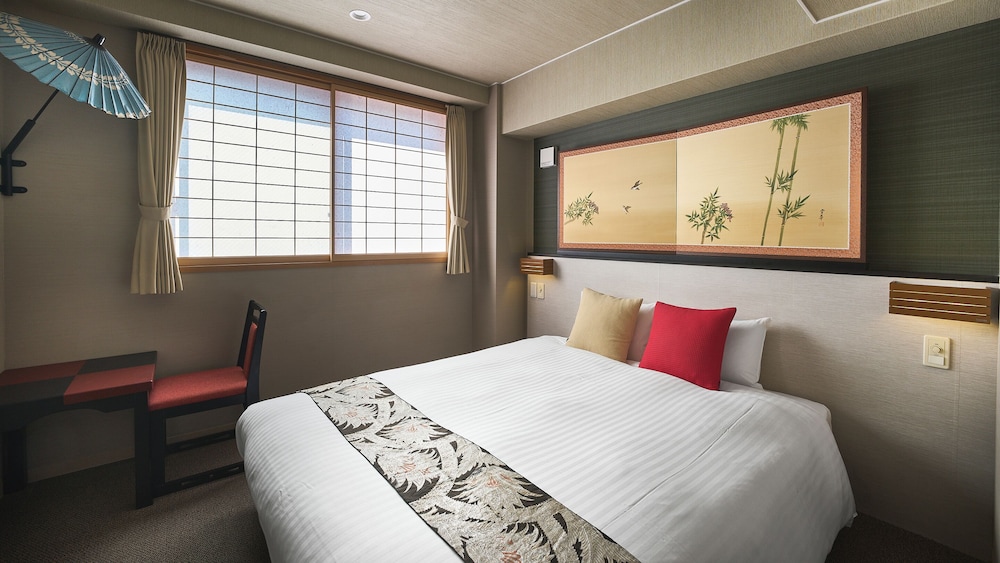 SUPERIOR, DOUBLE BED
