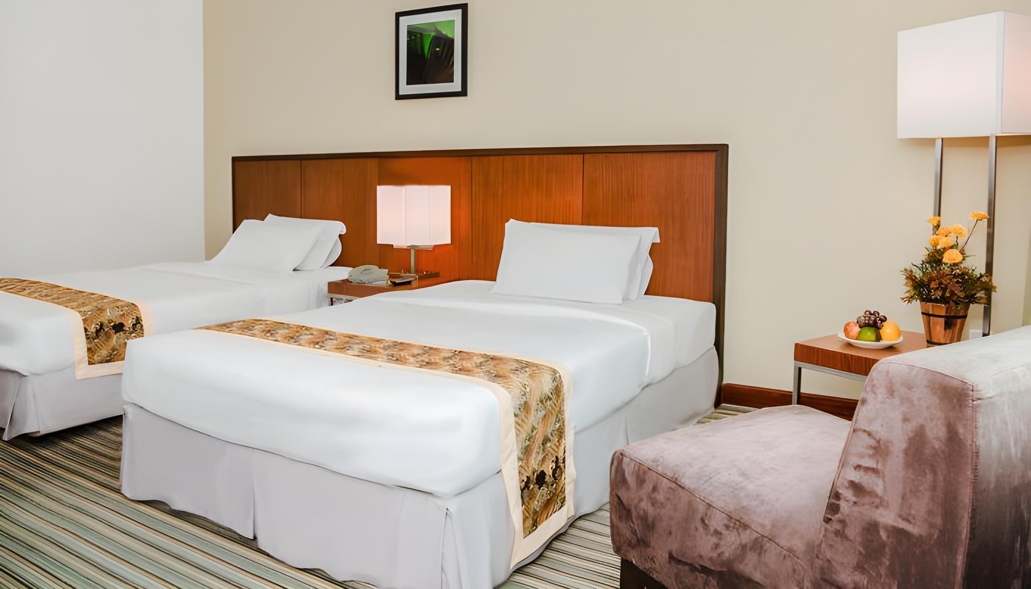 Deluxe, Twin Beds