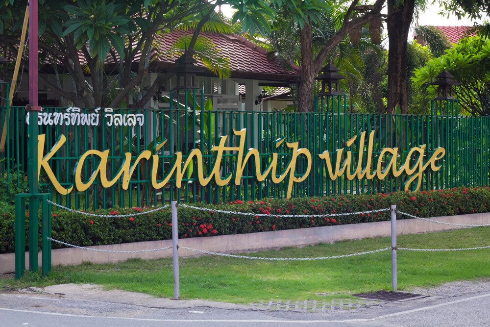 Karinthip Village 83/92