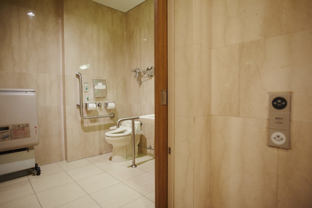 Royal Park Hotel 48/48