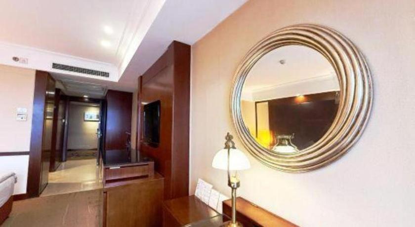 Merchant Marco Garden Hotel 45/45