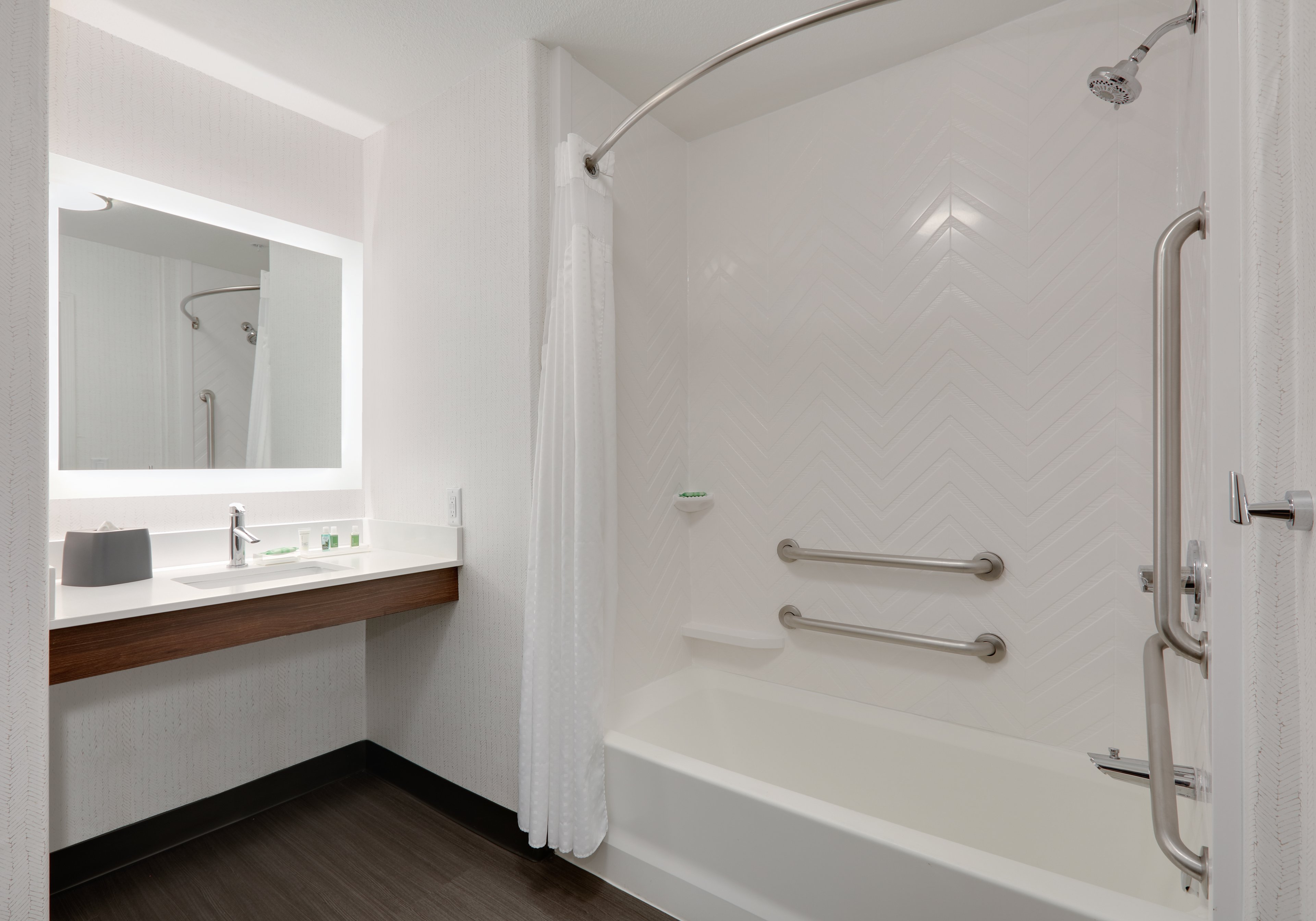 Holiday Inn Yuma 72/73