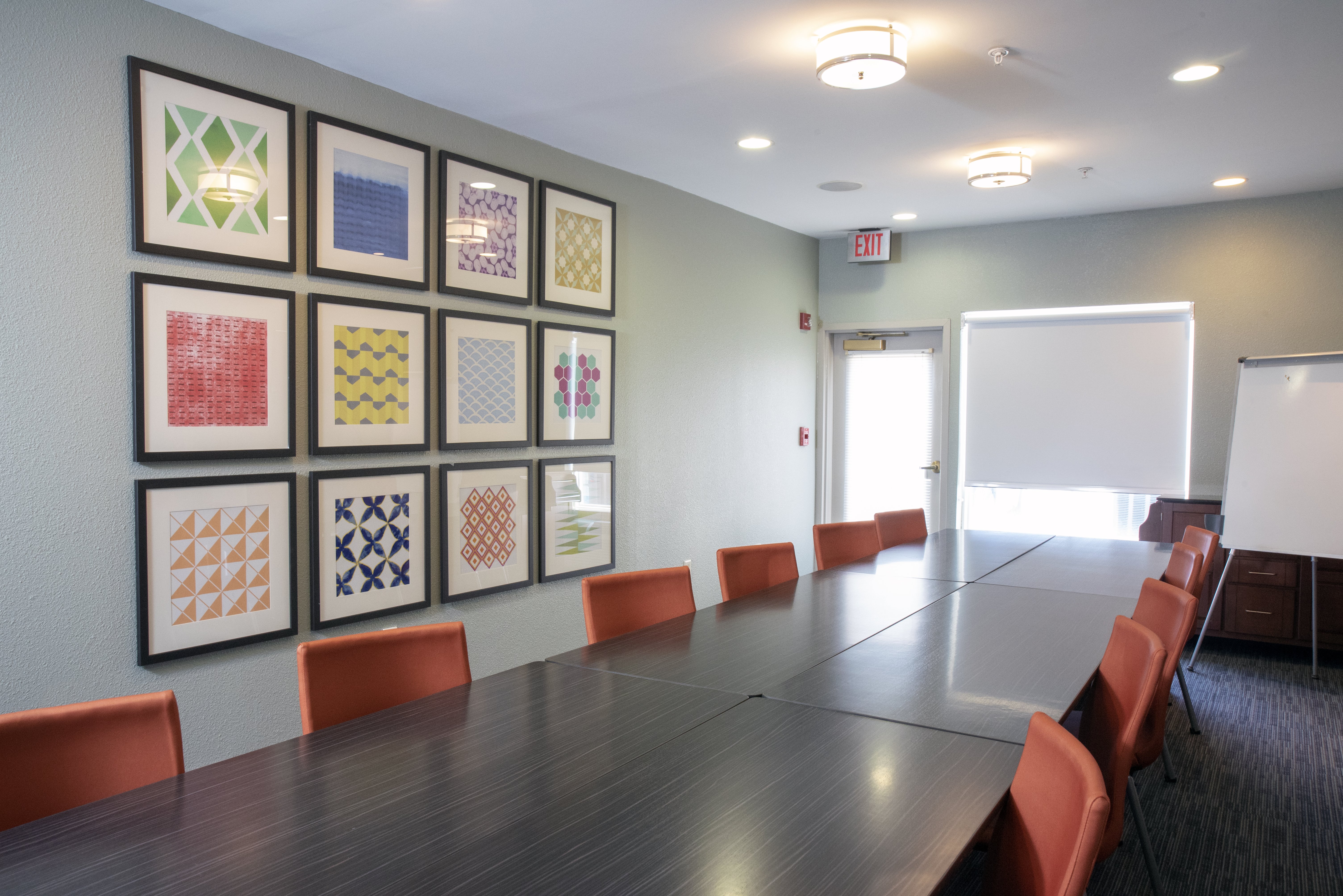 Holiday Inn Express Hotel and Suites Chester-Monroe-Goshen 54/72