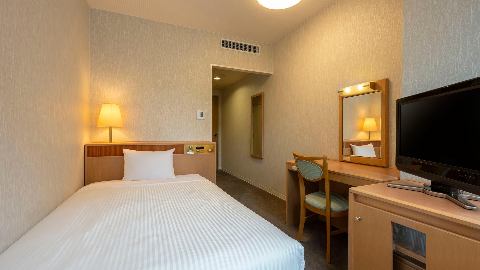 Semi Room, Western, Standard, Double Bed, Bathtub