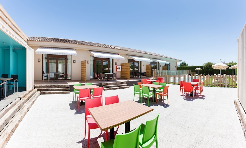 Hostal Xabina 42/50