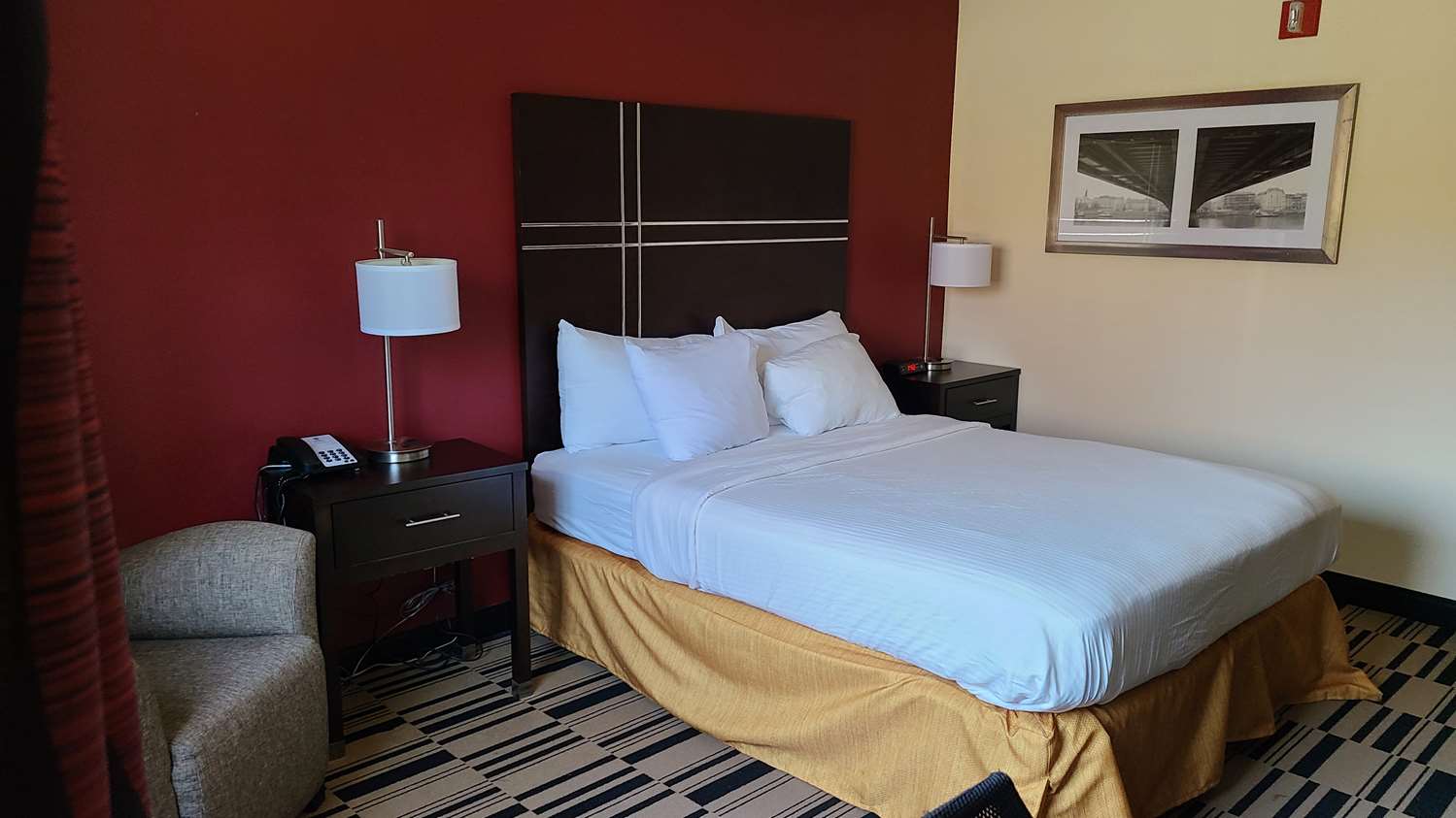 Best Western Shippensburg Hotel 13/58