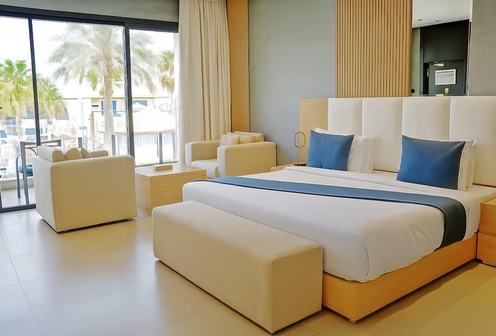 Palma Beach Resort Spa 31/87