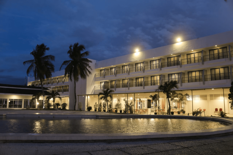 Palu Golden Hotel & Resort 1/11