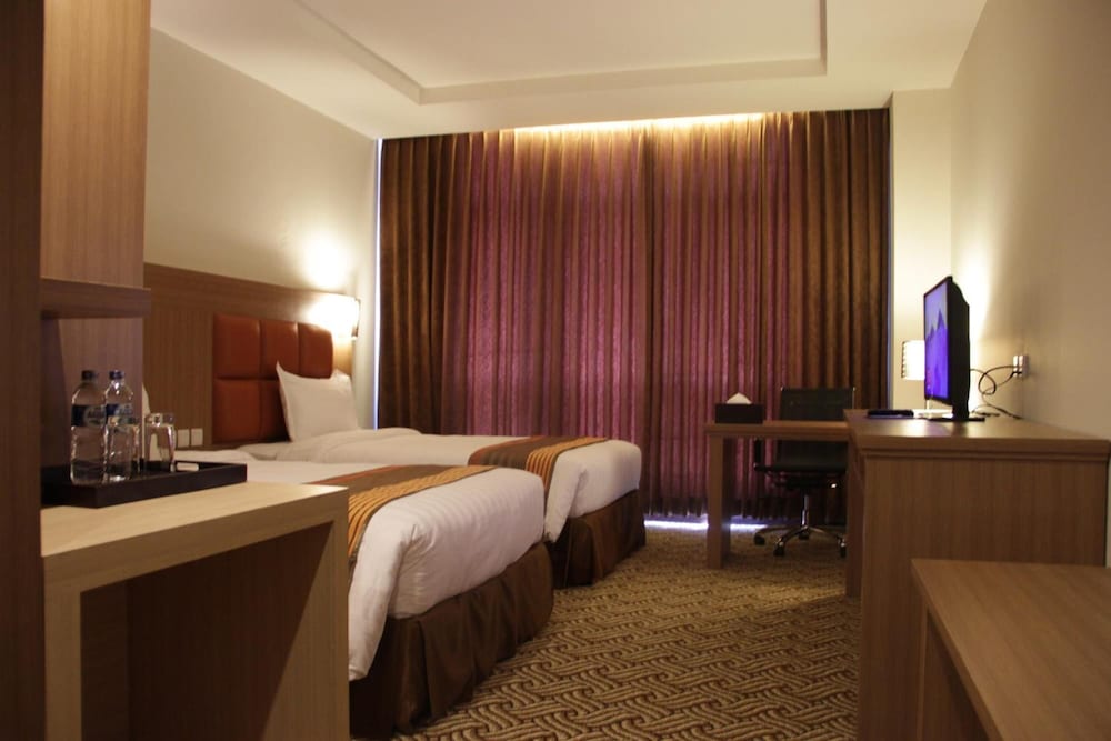 Cavinton Hotel 20/72