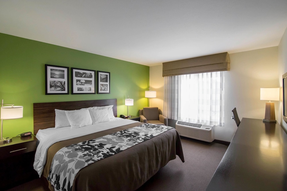 Sleep Inn & Suites Haysville - Wichita South 26/58