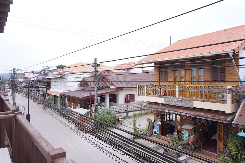 Sri Chiangkhan Hotel 1/44