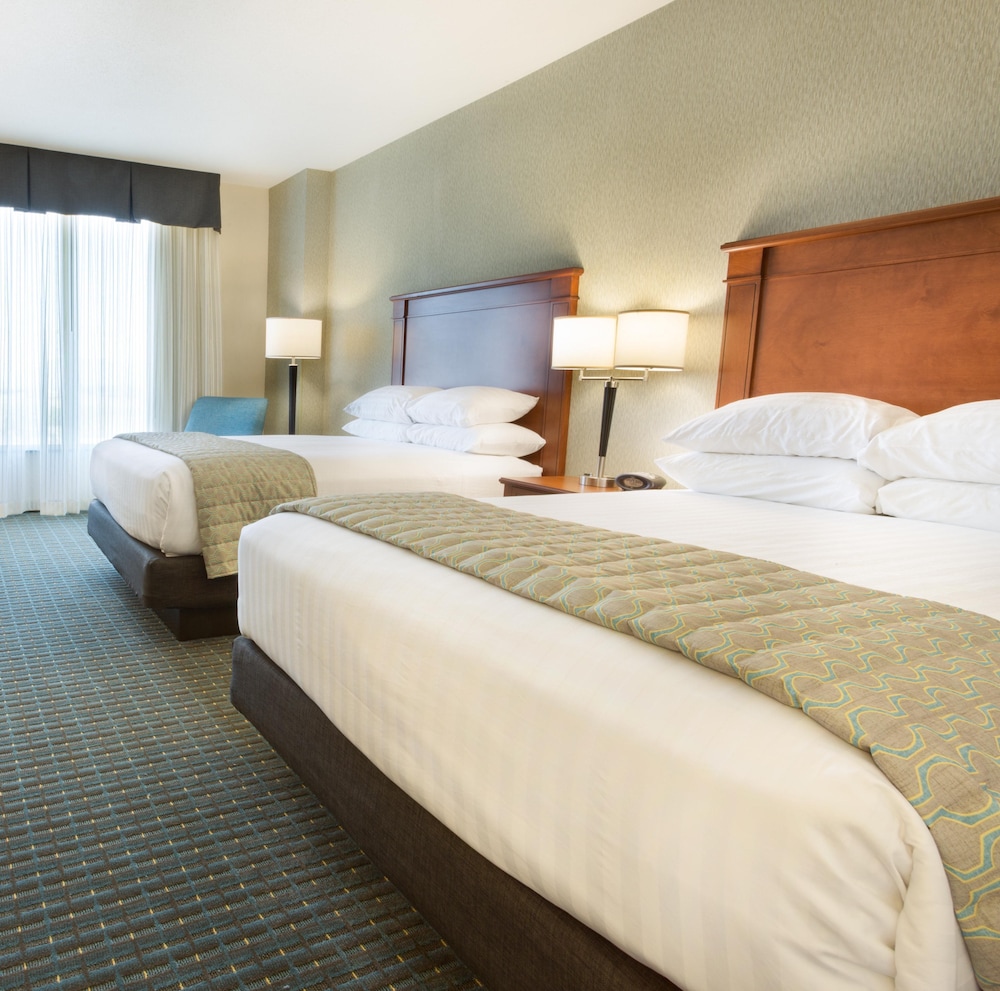 Drury Inn & Suites Colorado Springs 14/50