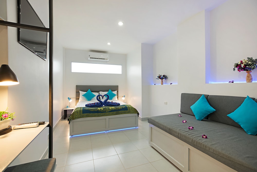 Colorize Boutique Hotel 33/49