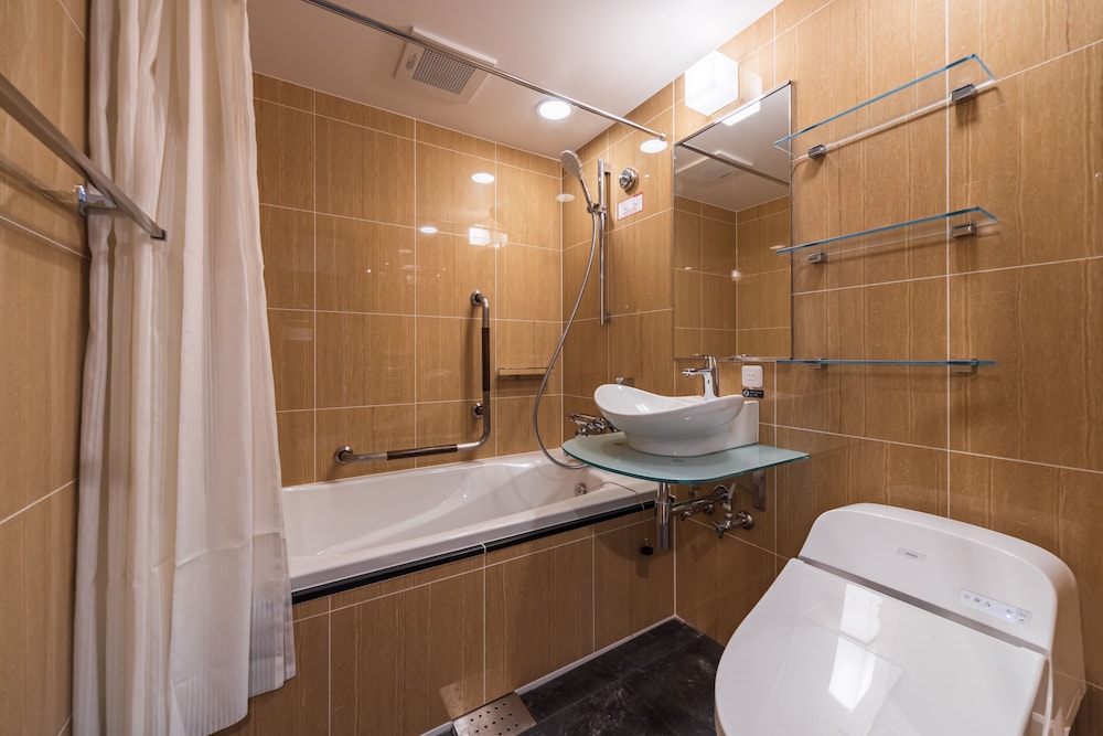 APA Hotel Nishifunabashi-Ekimae 27/28