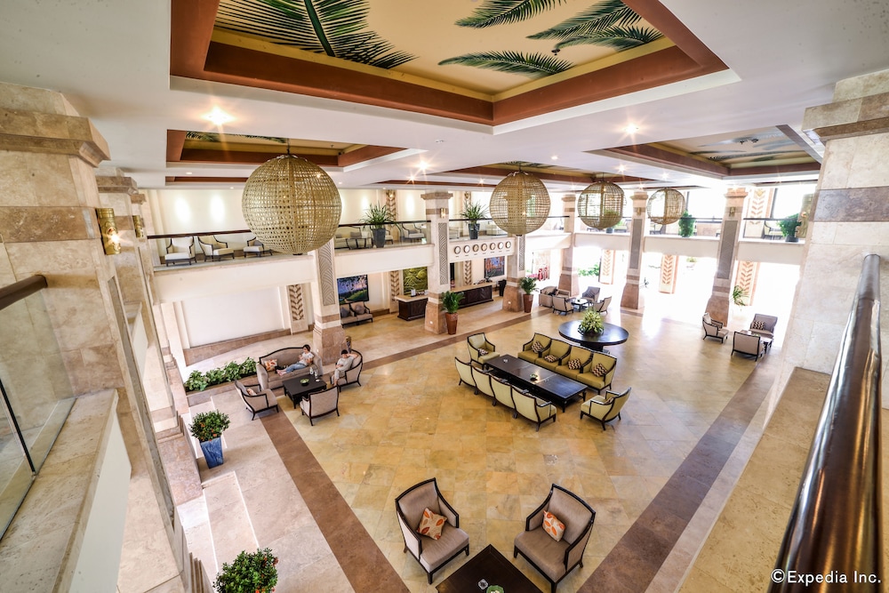 Olalani Resort and Condotel 34/69