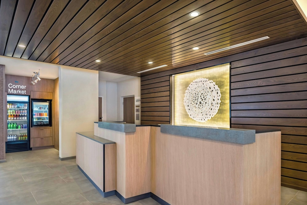 Fairfield Inn & Suites Gravenhurst Muskoka 8/50
