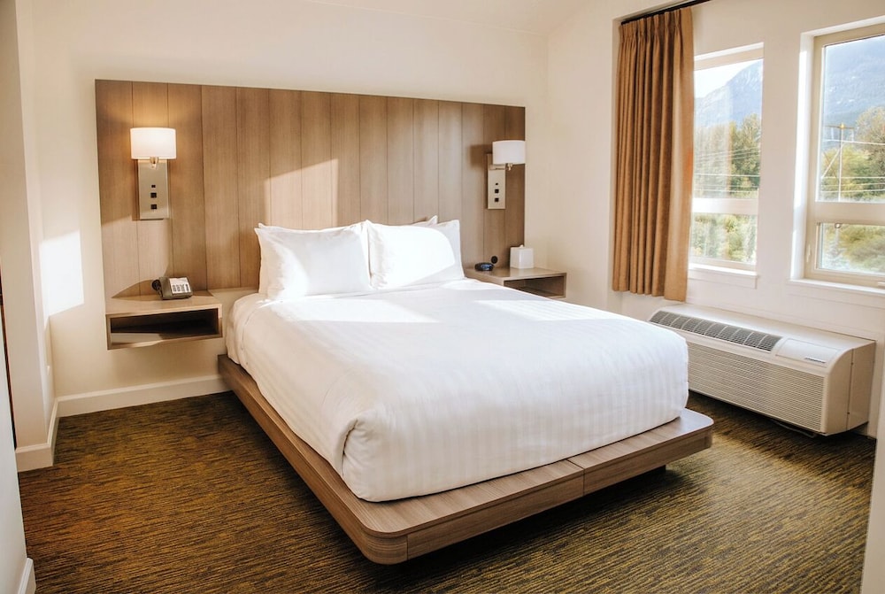 Executive Suites Hotel Resort Squamish 18/68