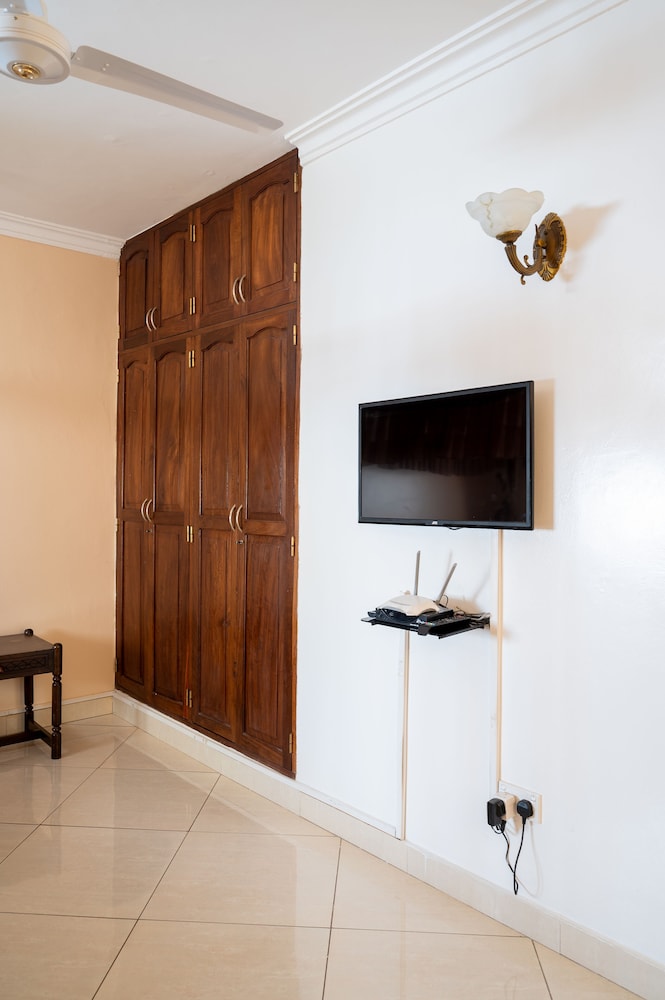 Nyali Villa 7/40