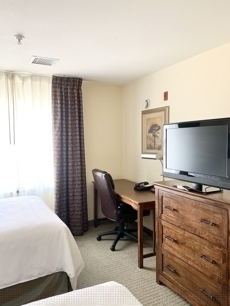 Staybridge Suites Albuquerque Airport 12/59