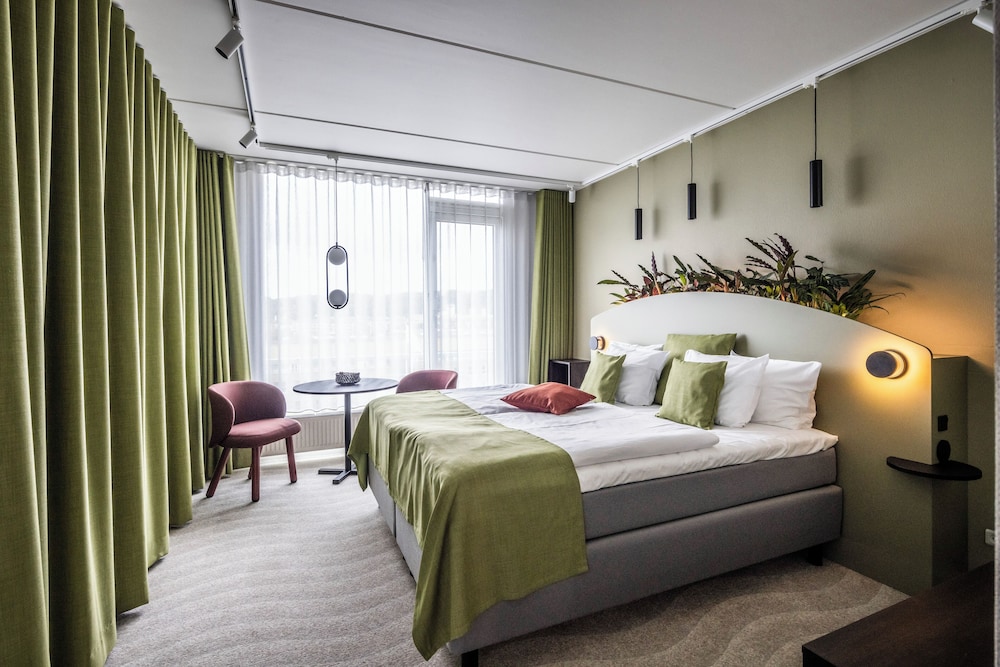 Courtyard, Double Bed, Top Floor