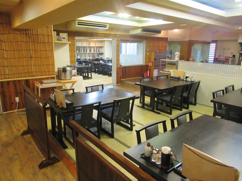 Tsurusaki Hotel 43/50