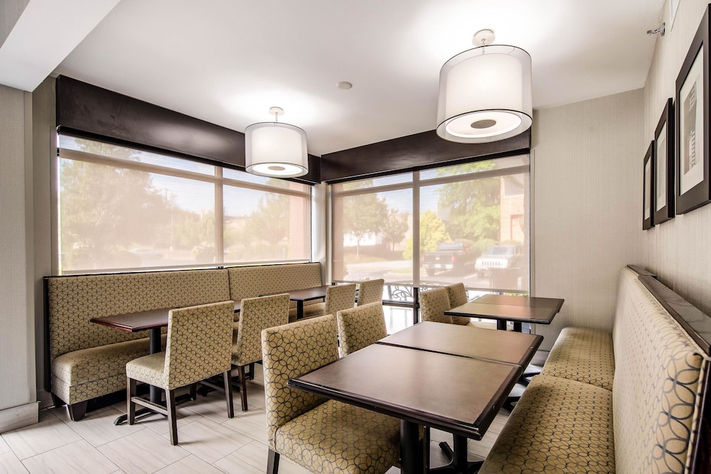 Comfort Inn Greenville - Haywood Mall 31/55