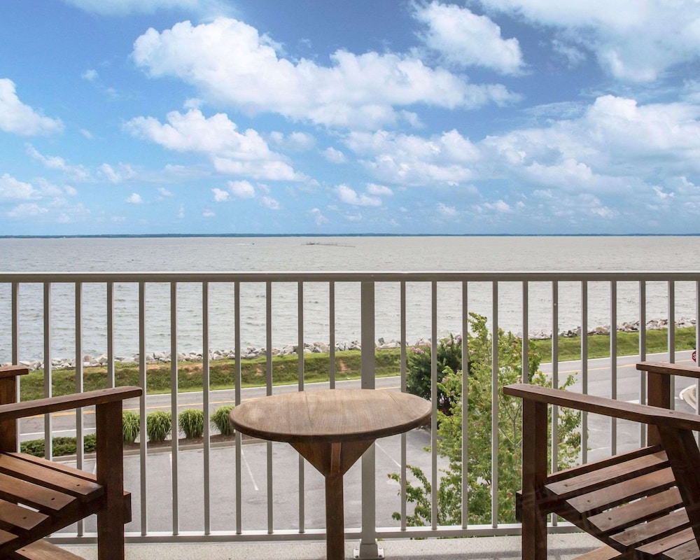 Island Inn and Suites, Ascend Hotel Collection 8/35