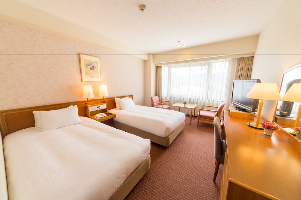 The Crown Palais New Hankyu Kochi 14/66