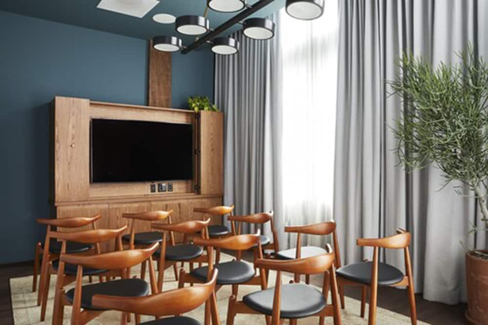 The Hoxton Portland 52/58