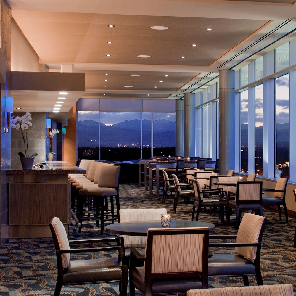 Hyatt Regency Denver 59/77