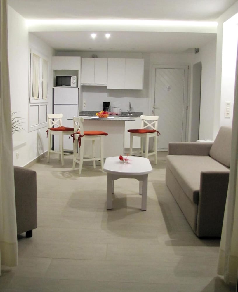 Playa Limones Bungalow 16/24