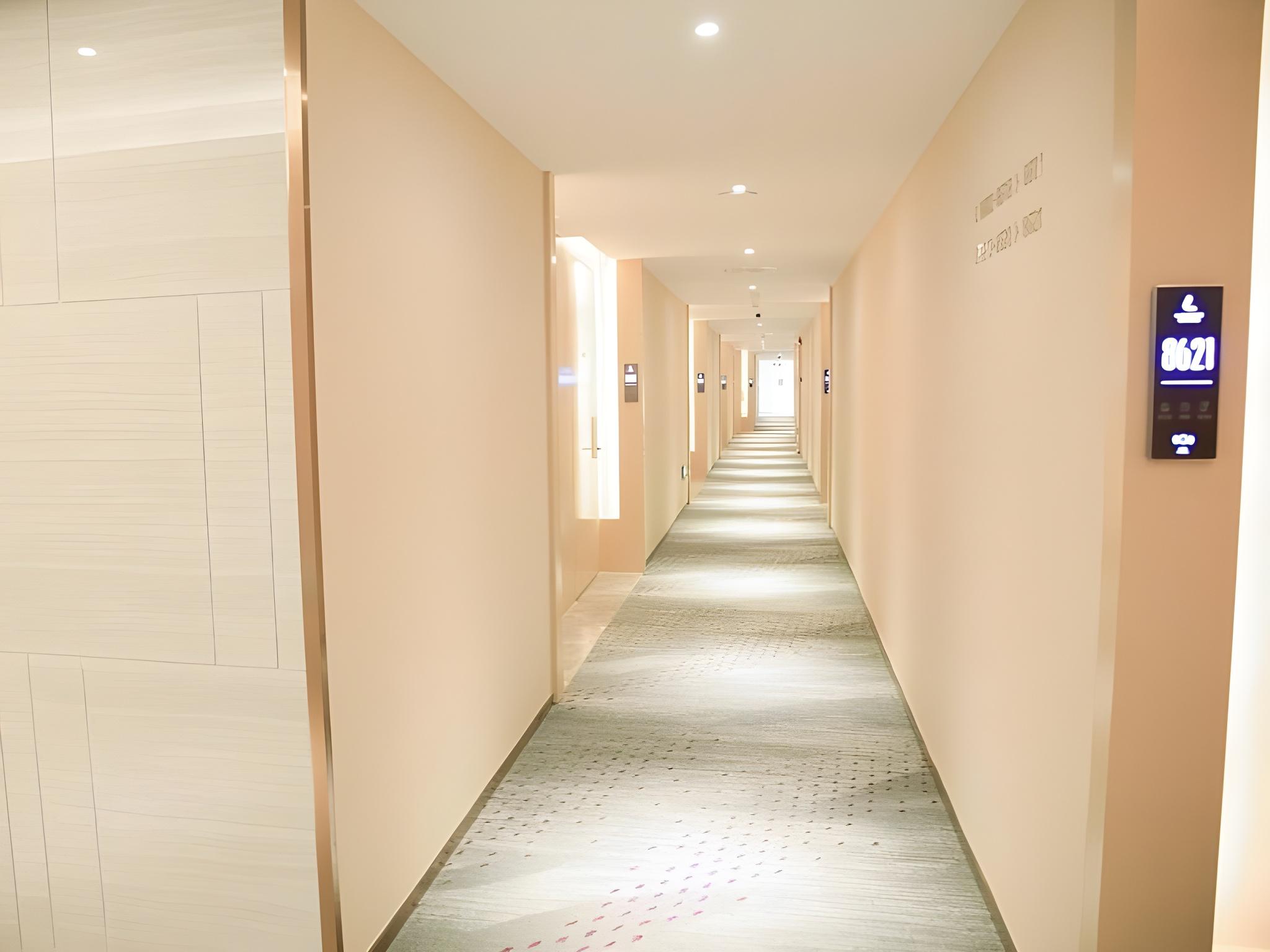 Lavande Hotel(Shenzhen Shajin Houting Metro Station Branch) 23/36